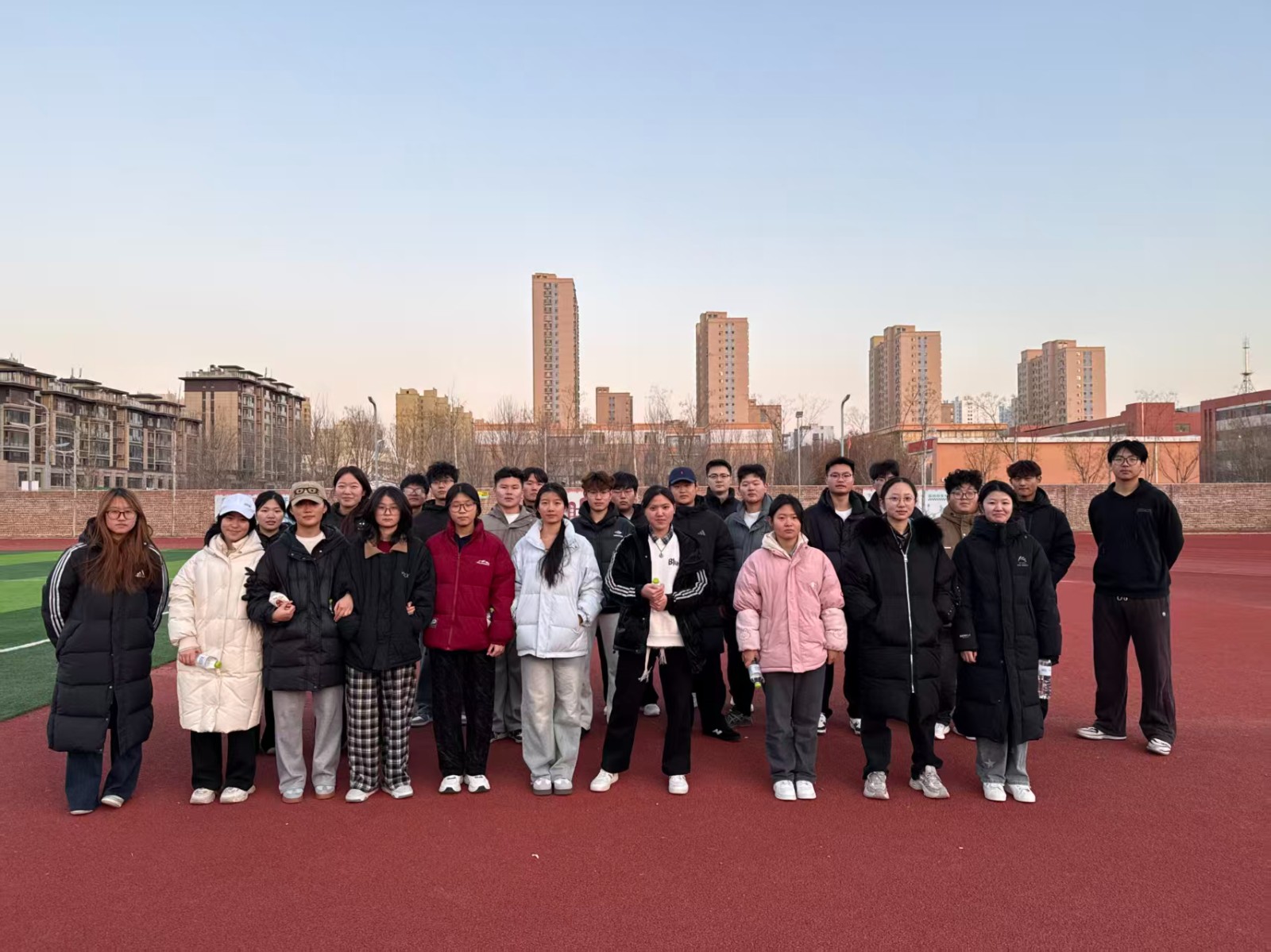 1768384175575743.jpg 1768384175575743.jpg