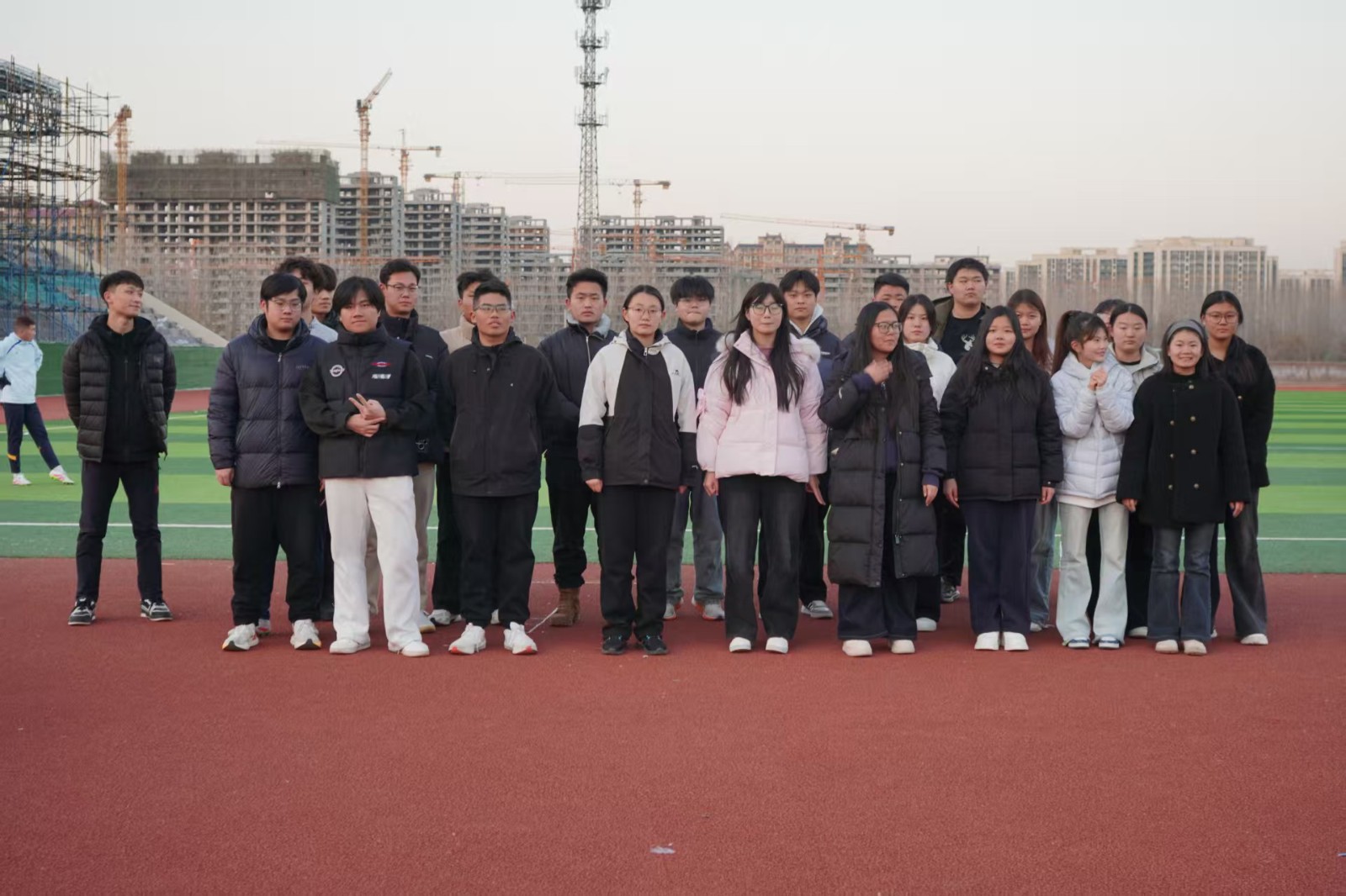 1768384175951906.jpg 1768384175951906.jpg